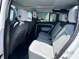 Land Rover Defender 110 2025